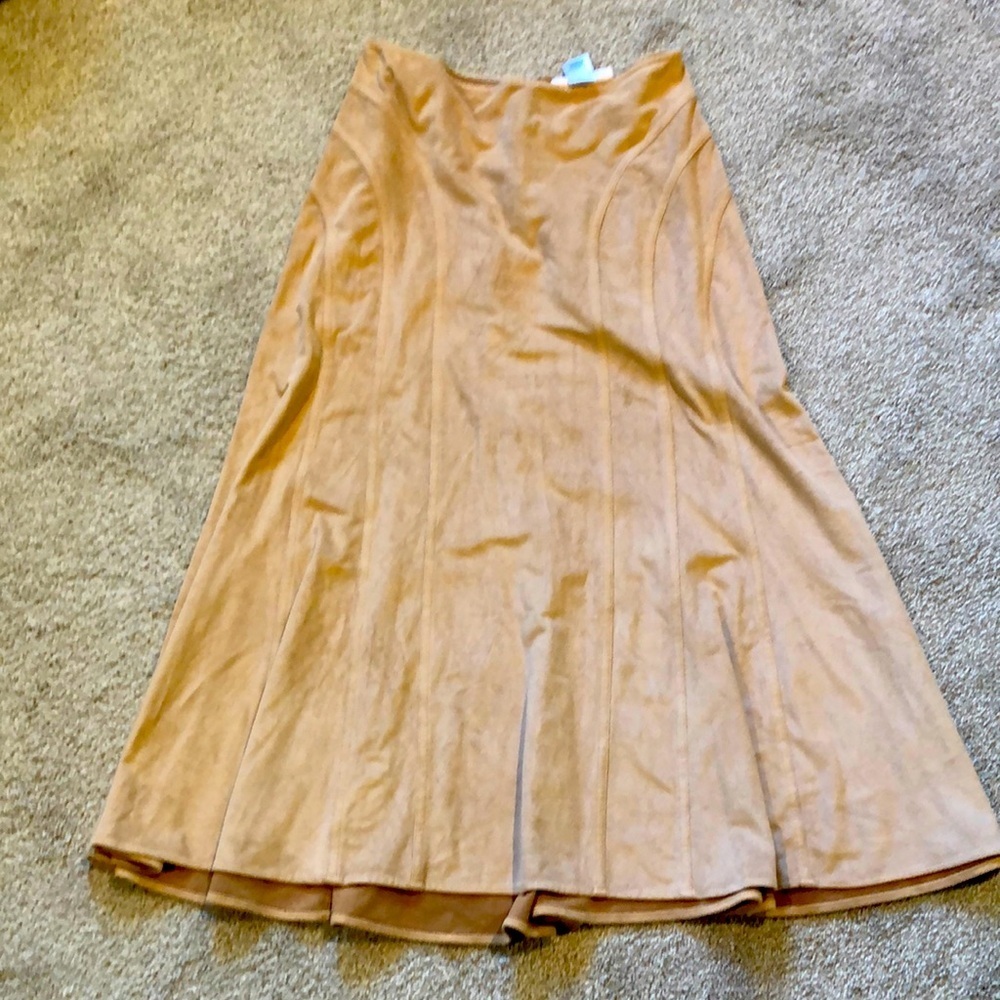White House black market ultrasuede camel color swing midi skirt flare bottom 2